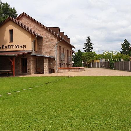 Gyulai Fuerdoe Apartman 외부 사진