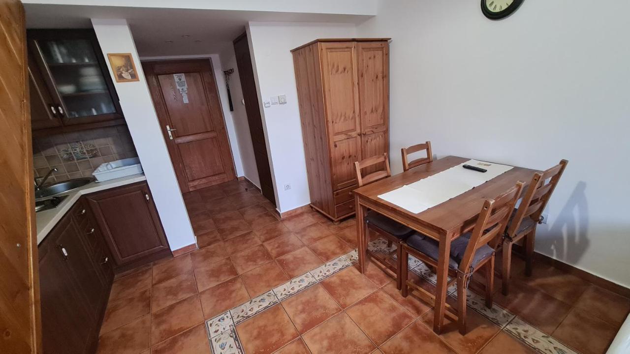 Gyulai Fuerdoe Apartman 외부 사진