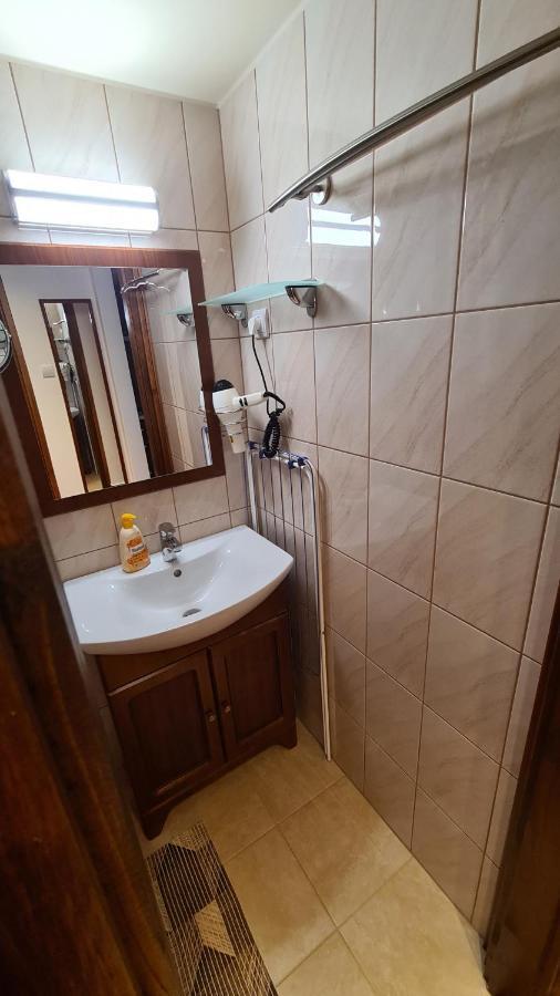 Gyulai Fuerdoe Apartman 외부 사진
